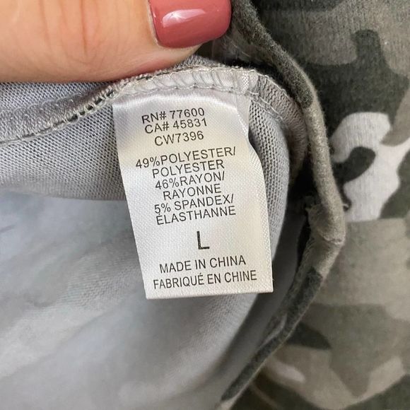 chaser | Camo Cozy Pullover Sweatshirt Gray Large - Picture 4 of 6